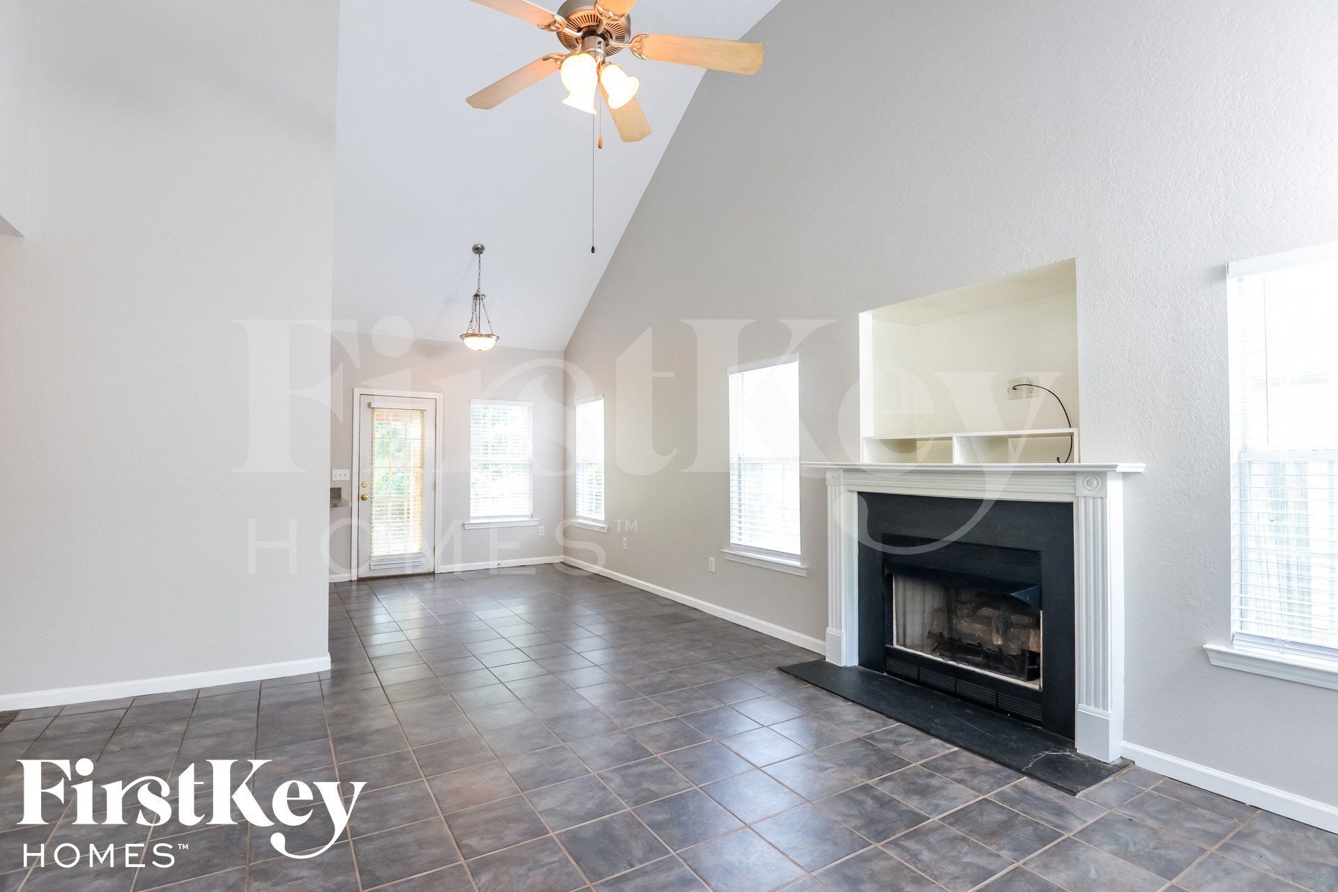 Building Photo - 640 Meriweather Dr