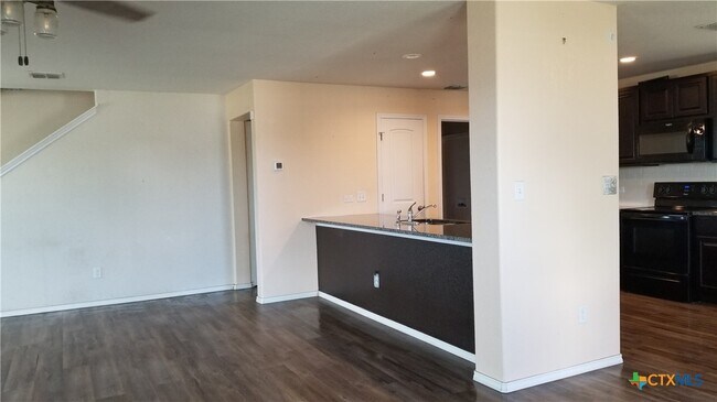 Building Photo - 2401 Ranger Pass