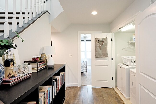 Building Photo - Pet-Friendly Townhome With Rooftop Terrace + Blue Ridge Mountain Views