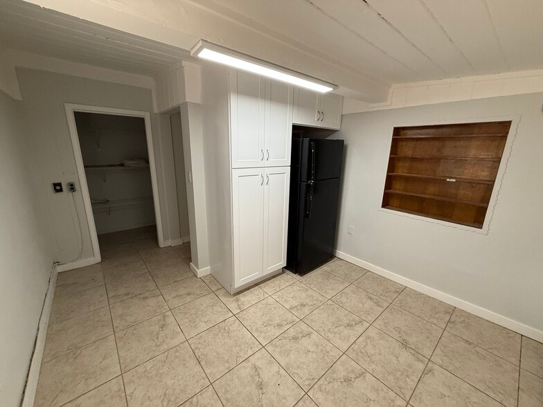 Building Photo - 1539 Magnolia Dr