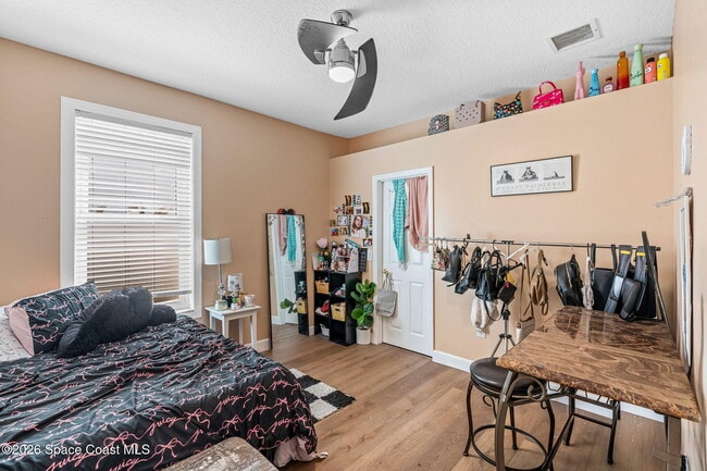 Building Photo - 273 Wading Bird Cir SW