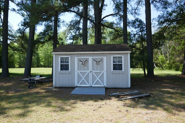 Building Photo - 845 Halstead Blvd