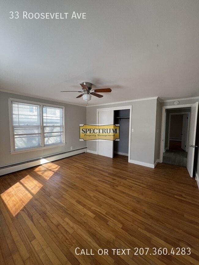 Building Photo - 33 Roosevelt Ave