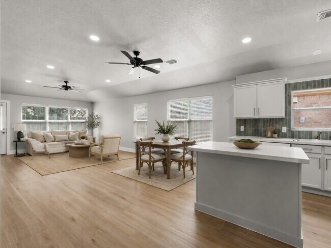 Building Photo - 7310 Wisteria Chase Pl