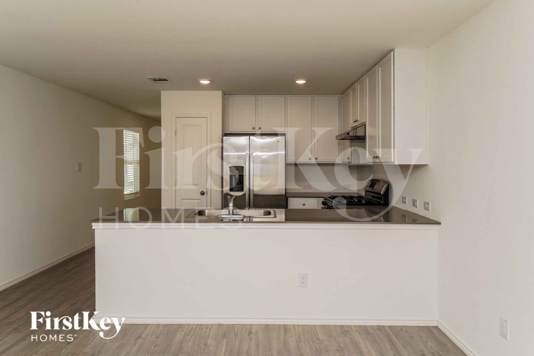 Building Photo - 5163 Fowler Crst