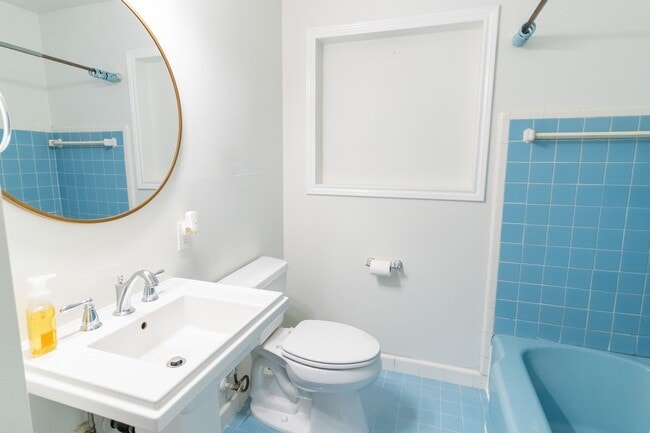 Building Photo - 3014 Attridge Rd