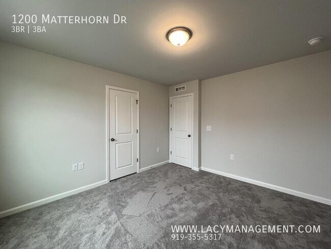 Building Photo - 1200 Matterhorn Dr