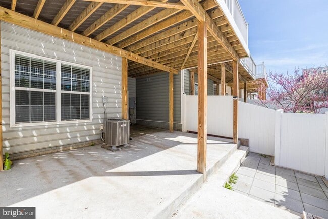 Building Photo - 43583 White Cap Terrace