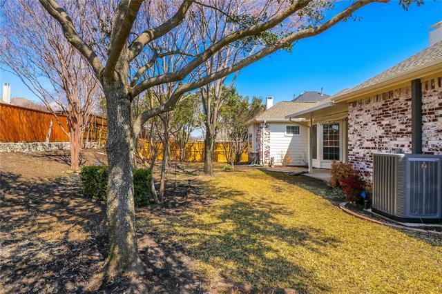 Building Photo - 717 Summerfield Dr