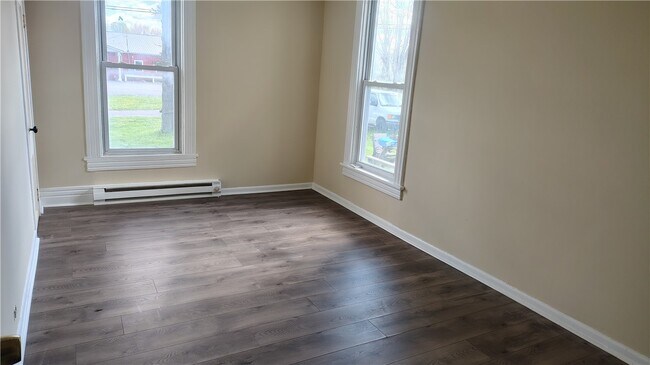 Building Photo - 1640 NY-7