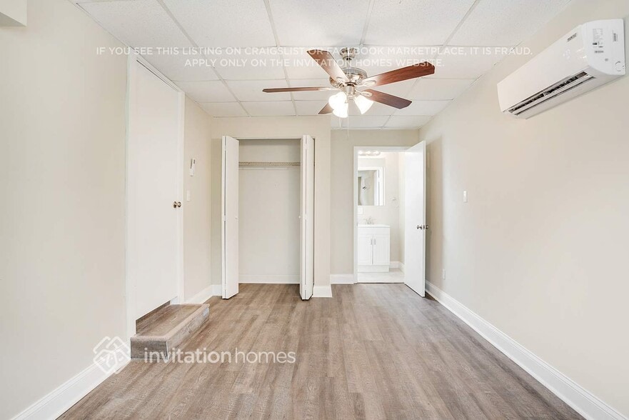 Building Photo - 5603 Cortez Dr