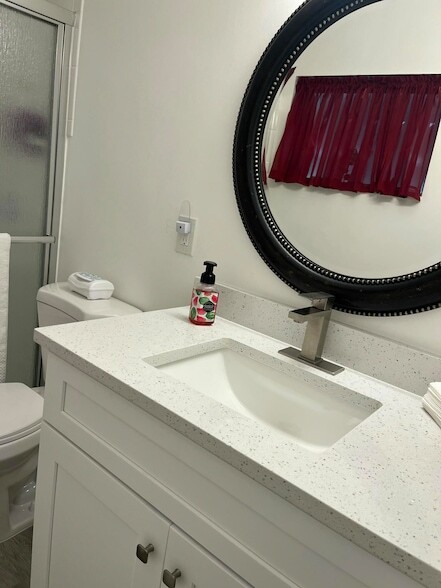 Building Photo - 2551 Emory Dr W