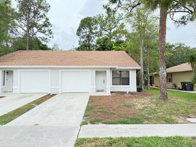 Building Photo - 1065 Mulberry Pl