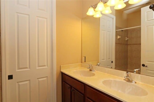 Building Photo - 1278 Miller Ave