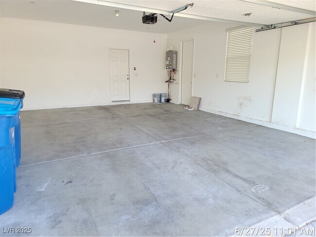 Building Photo - 117 Destiny Orch Ct
