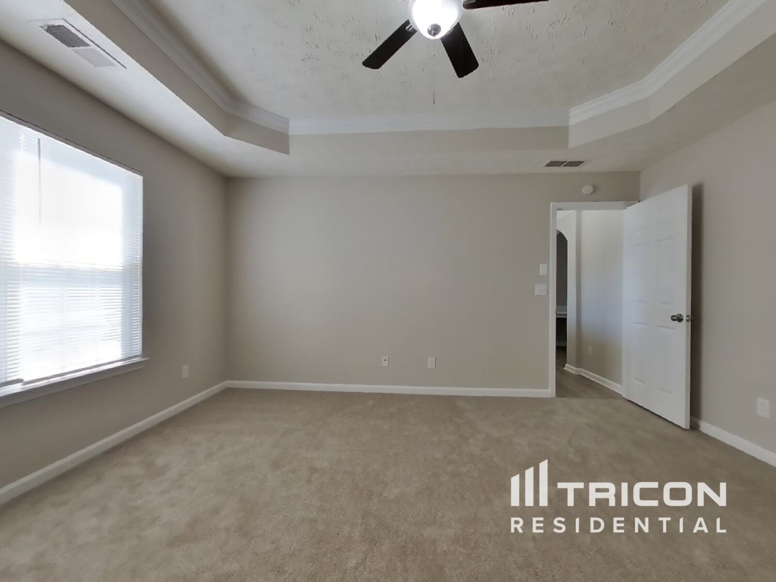 Building Photo - 6844 Bridgewood Dr
