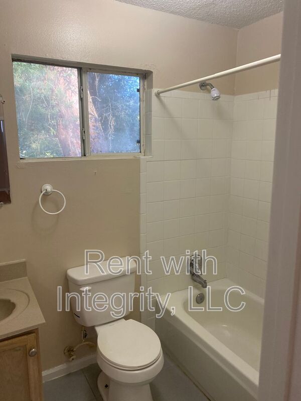 Building Photo - 2603 W Tharpe St