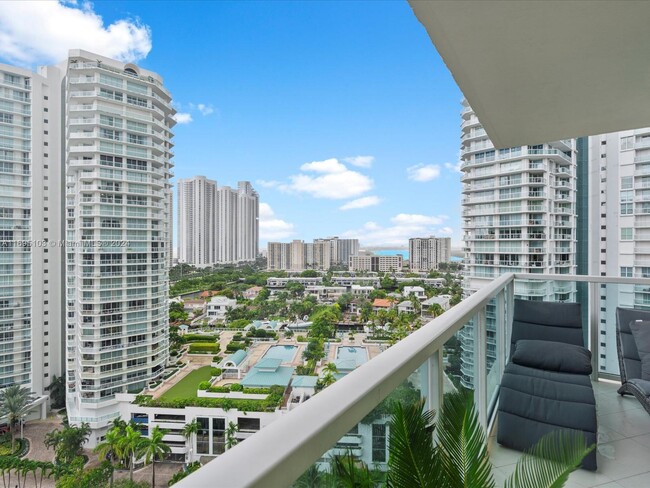 Building Photo - 250 Sunny Isles Blvd