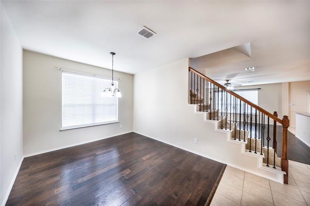 Building Photo - 5701 Quicksilver Dr