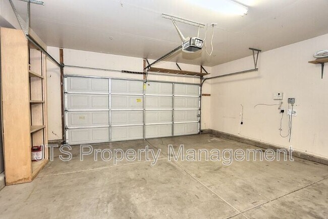 Building Photo - 506 Navigator Dr