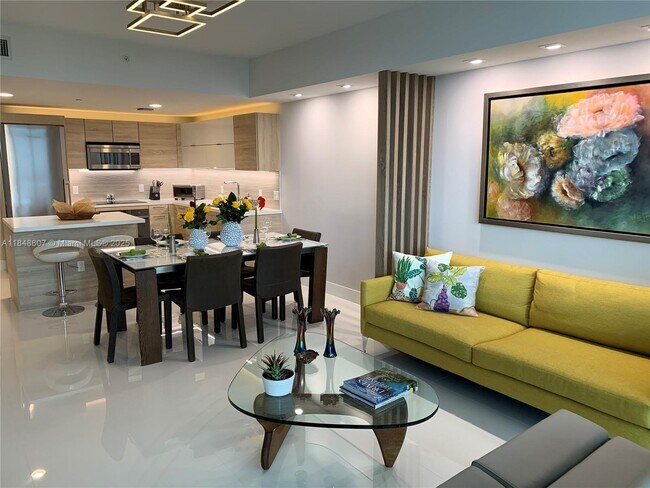 Building Photo - 16385 Biscayne Blvd
