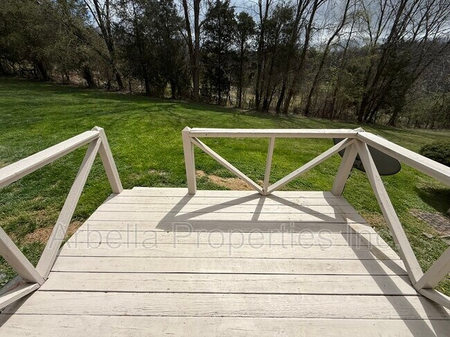 Building Photo - 2637 US-11W