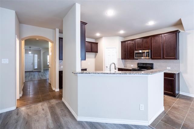 Building Photo - 1821 Abby Creek Dr