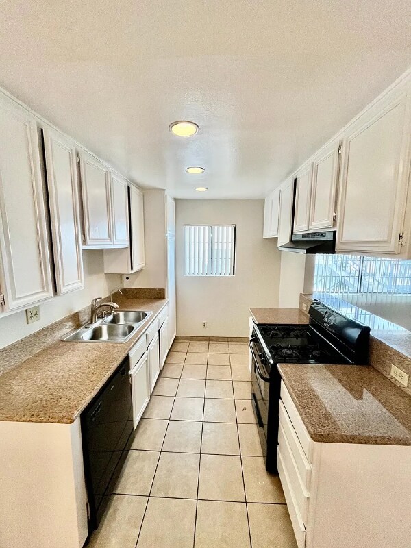 Building Photo - 625 E Palm Ave