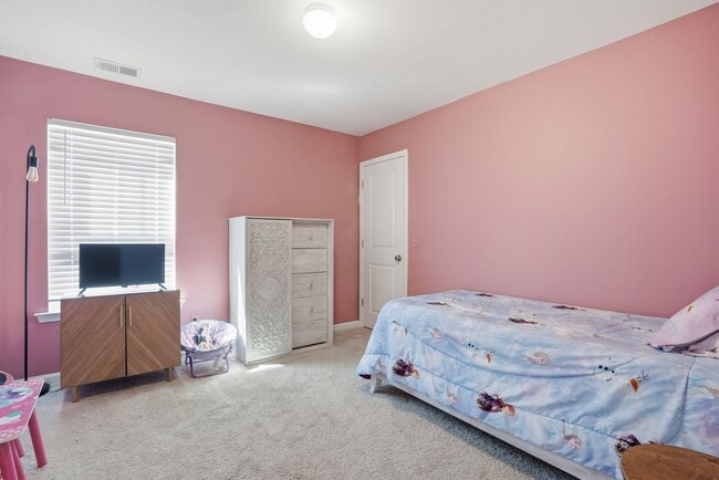 Building Photo - Magnolia Hill Home For Lease in Richmond Hill