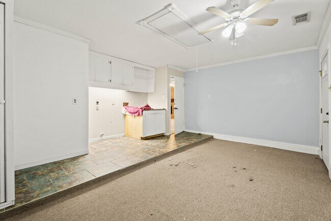 Building Photo - 3877 Pecan Cir