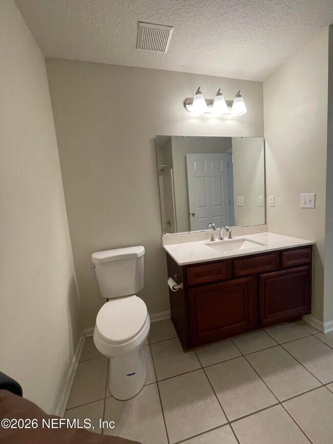 Building Photo - 6965 Ortega Woods Dr