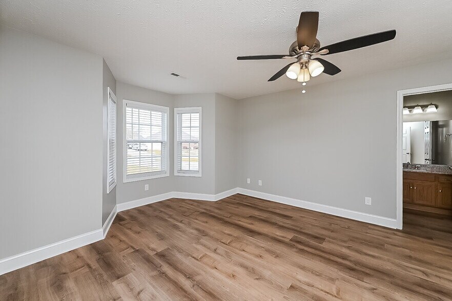 Building Photo - 8003 Westfork Dr