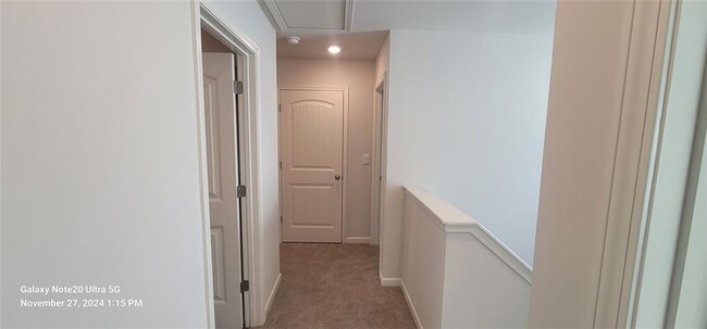 Building Photo - 8236 Bluewater Dr