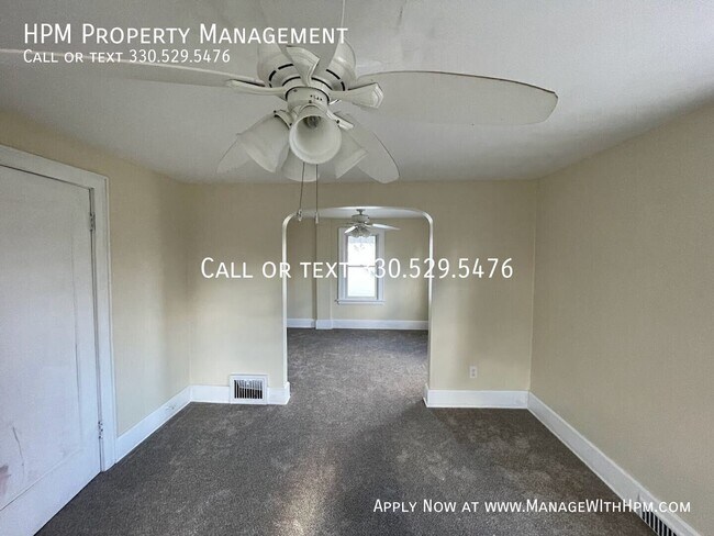 Building Photo - 1172 Tulip St