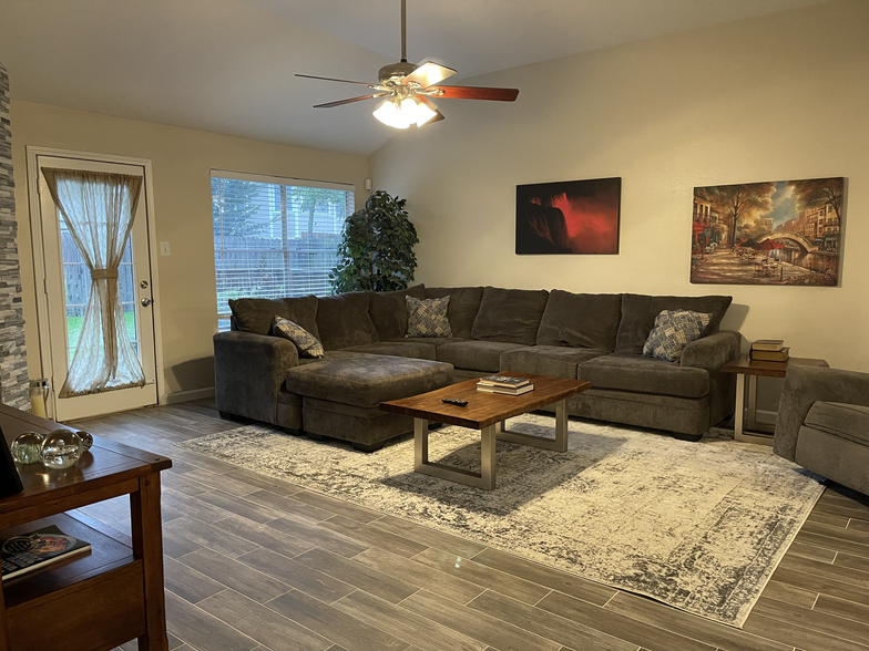 Living Room - 21619 Long Castle Dr