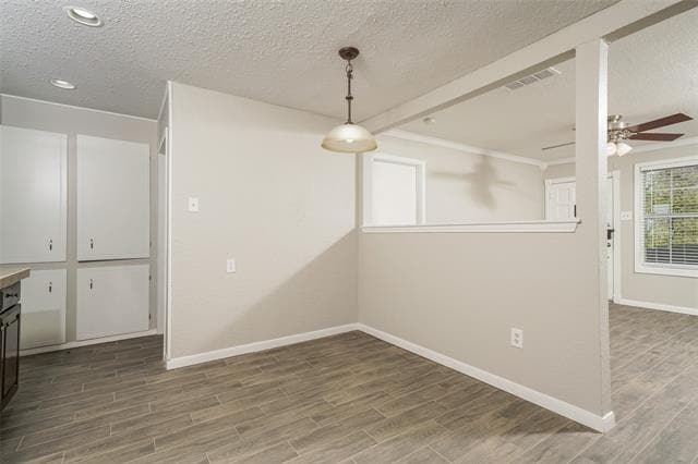 Building Photo - 2937 Larry Dr