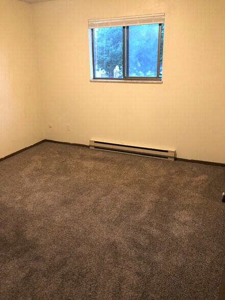 Building Photo - 1339 Nickel Dr