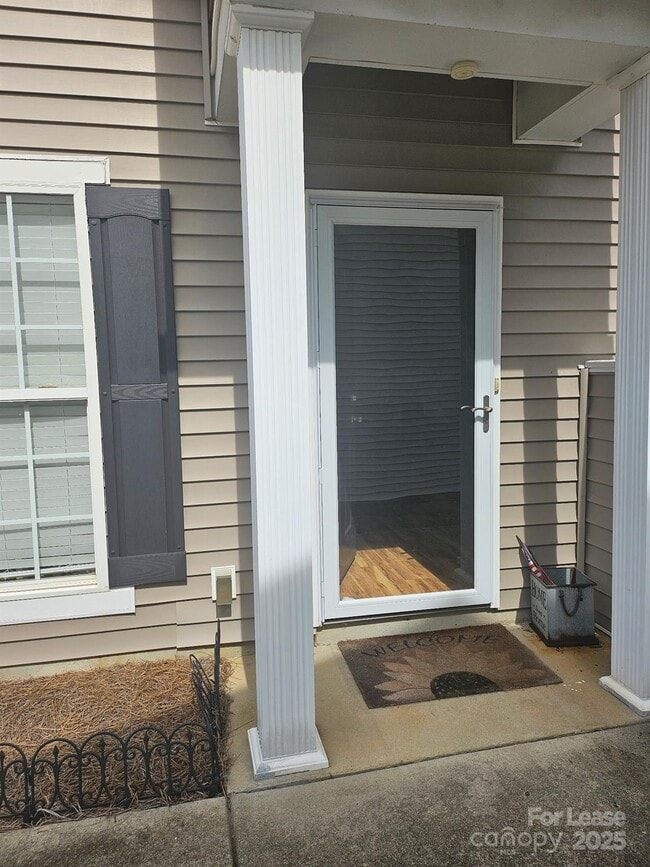 Building Photo - 14722 Lions Pride Ct