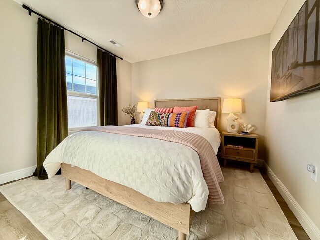 Building Photo - 224 Taylor Dr