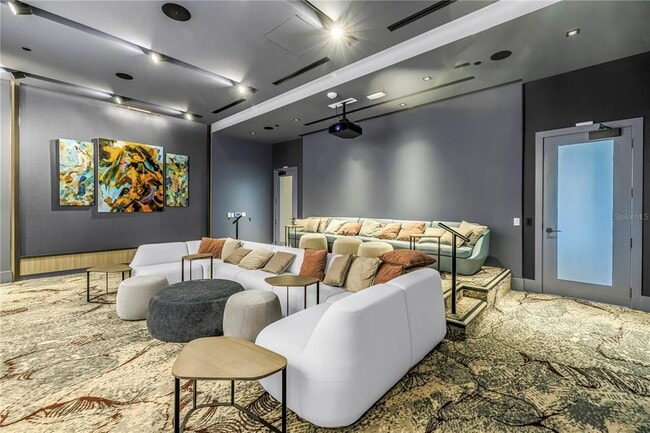 Building Photo - 275 1st Ave S