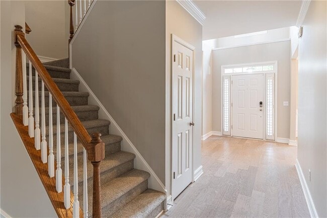 Building Photo - 205 Vickery Way