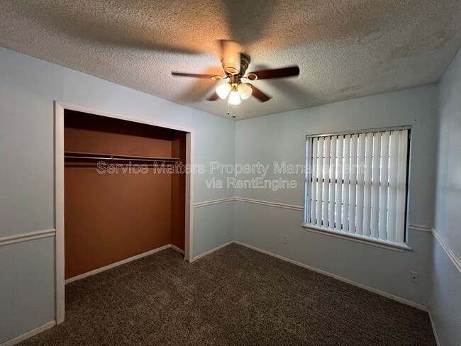 Building Photo - 4449 Thomastown Dr