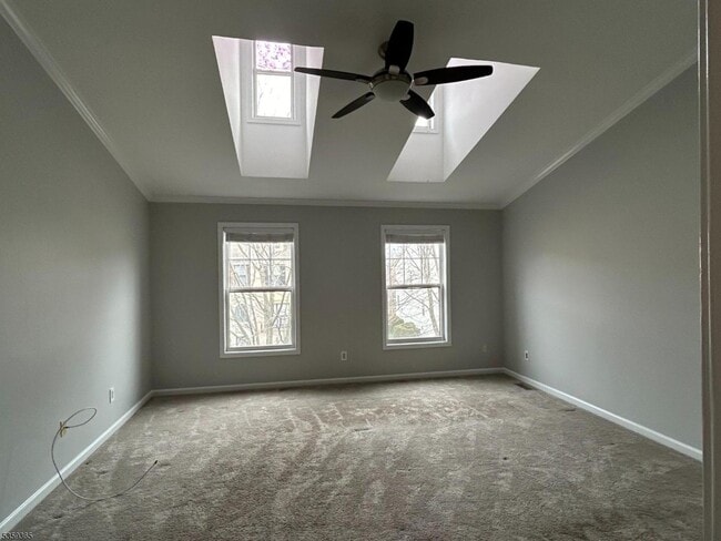 Building Photo - 450 Hartford Dr