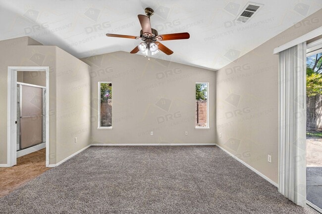 Building Photo - 2713 Mozart Dr