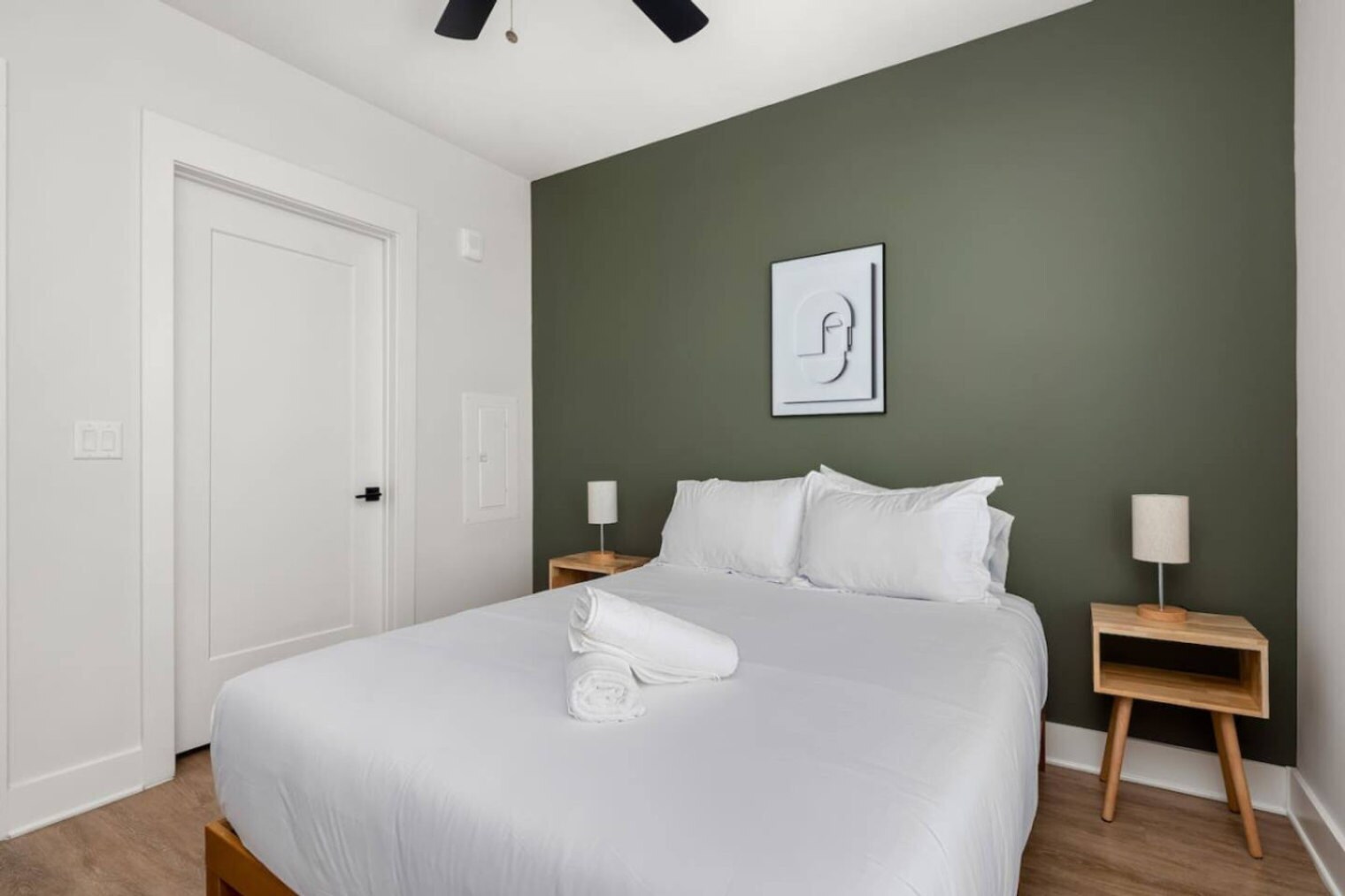 Building Photo - 1116 Gramercy Ln