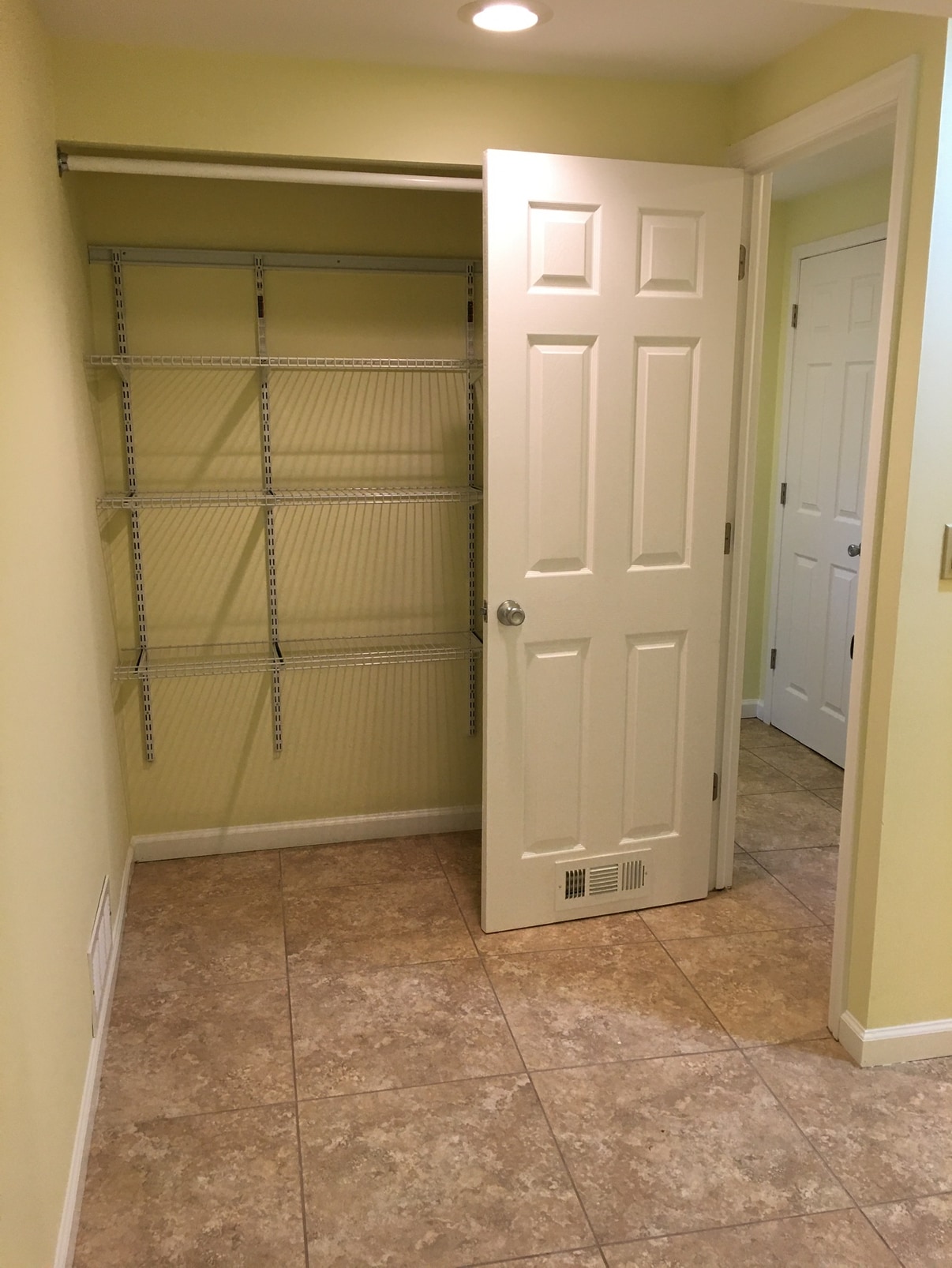 … bedroom … - 472 Yaphank Middle Island Rd