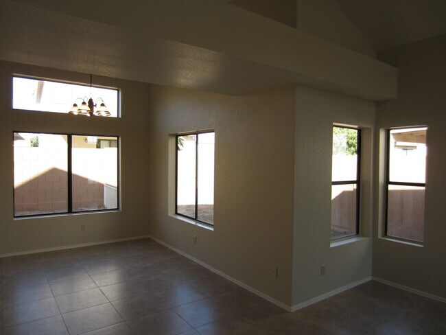 Building Photo - 3078 W Autumn Breeze Dr