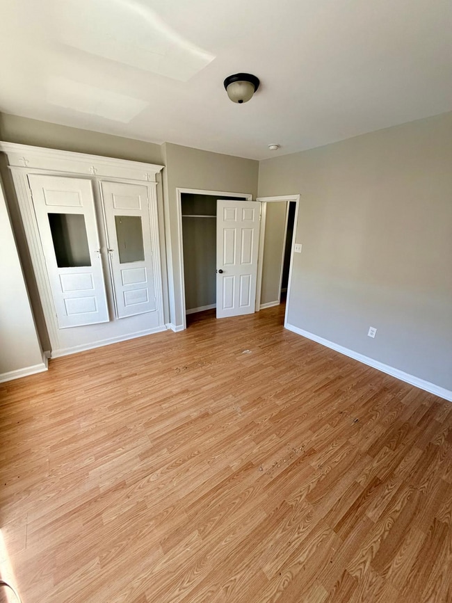 Building Photo - 1448 S 27th St