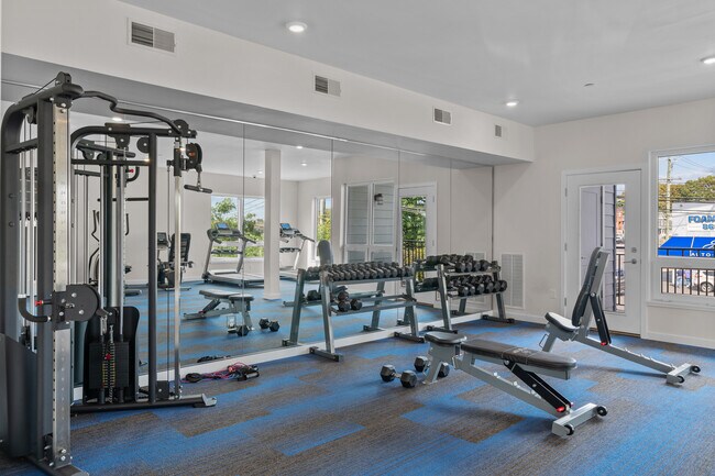 Building Photo - 71 Connecticut Ave