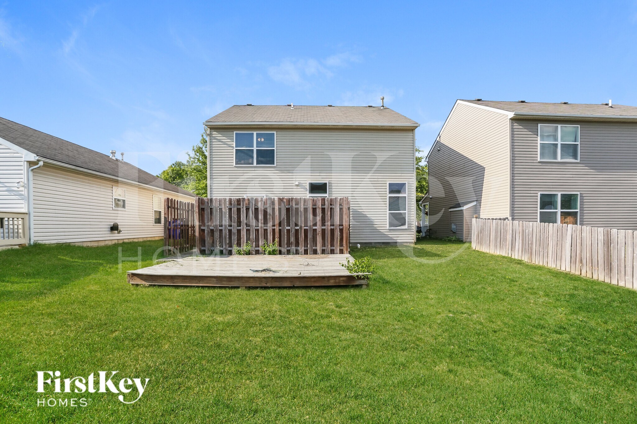 Building Photo - 3955 Rosette Dr